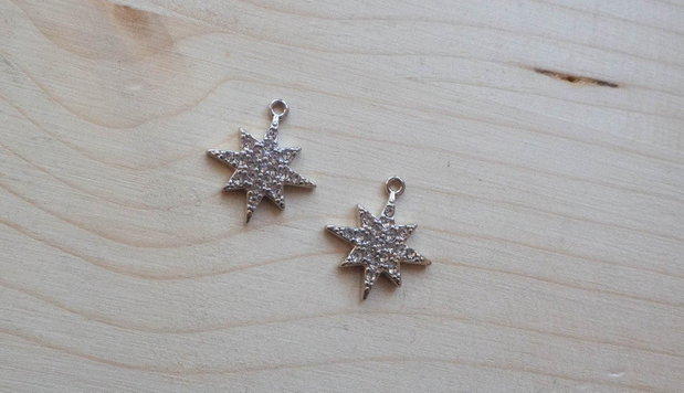 Set 2 pandantive Rhinestone stea cu 8 colțuri