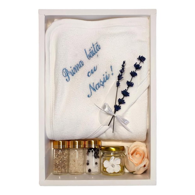 Set prima baita dupa botez pentru baietel, bleu, cu prosop brodat si accesorii, Denikos NK84