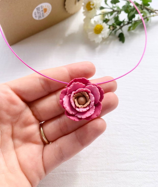 Colier Bloom