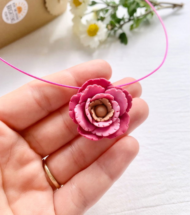 Colier Bloom