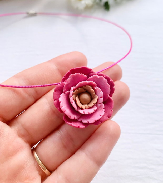 Colier Bloom