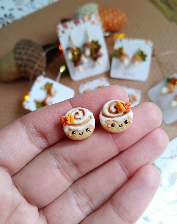 Cercei Cinnamon Rolls