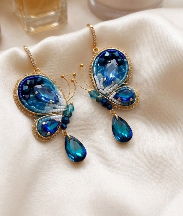 Cercei Blue Butterfly Dreams