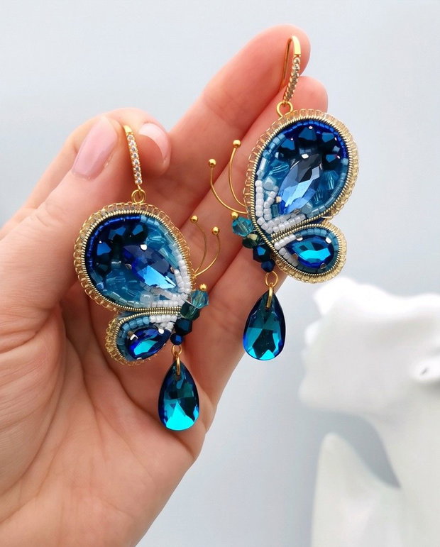 Cercei Blue Butterfly Dreams