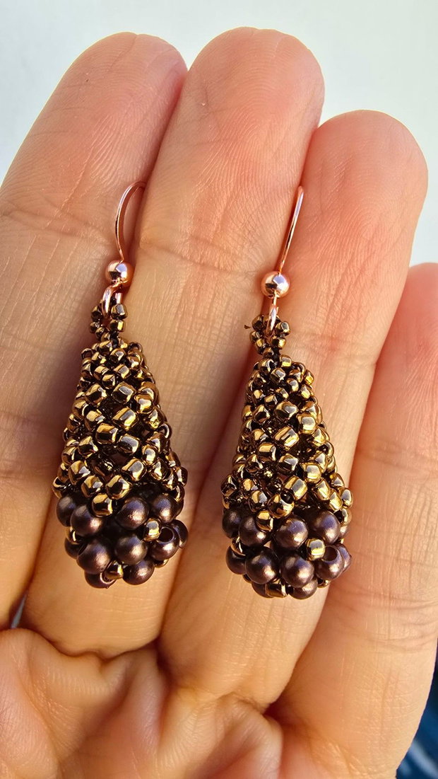 Cercei teardrop bronze