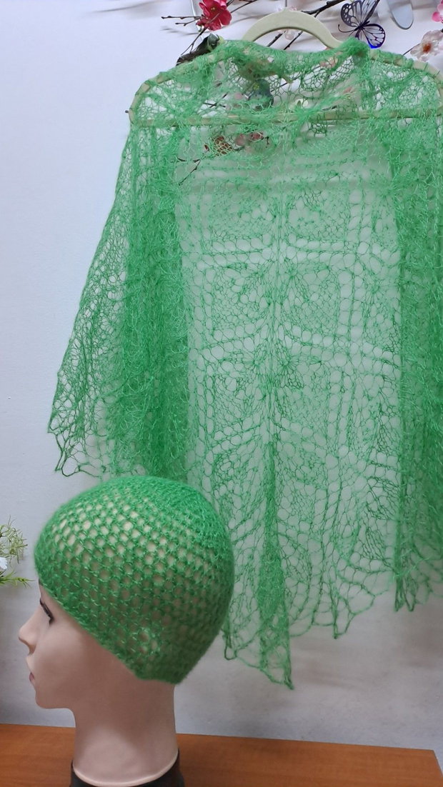Set căciulă, eșarfă