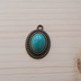 Pandantiv oval cu cabochon turcoaz