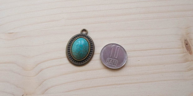 Pandantiv oval cu cabochon turcoaz