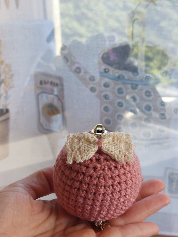 Glob croşetat Pink