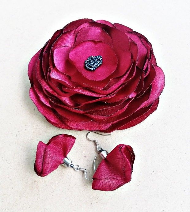set floral brosa si cercei grena visiniu