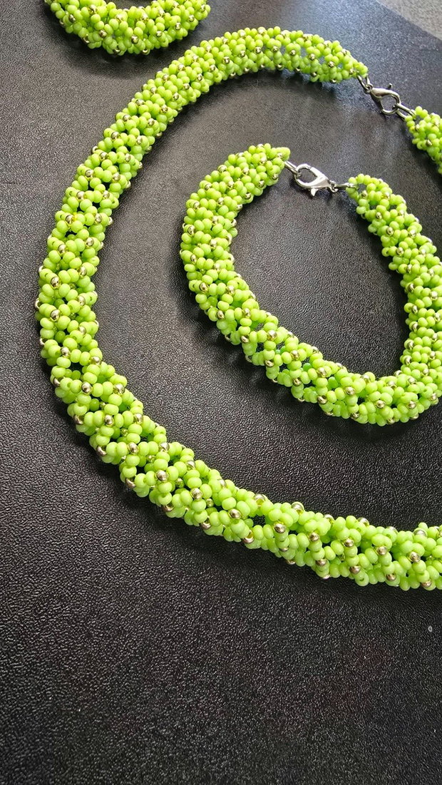 Set de bijuterii handmade Lime Glow  Verde și Auriu
