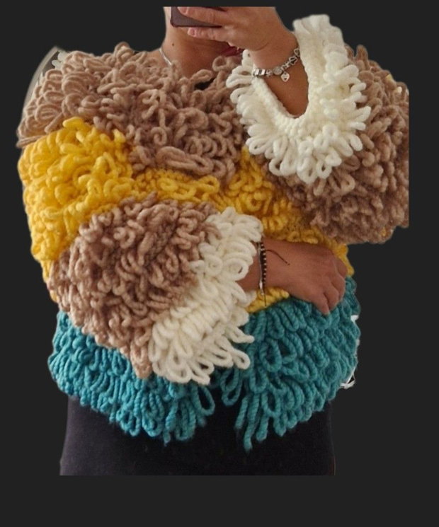 Cardigan handmade multicolor cu bucle, efect de blană de oaie unicat