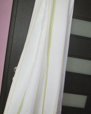 2 draperii albe elegante