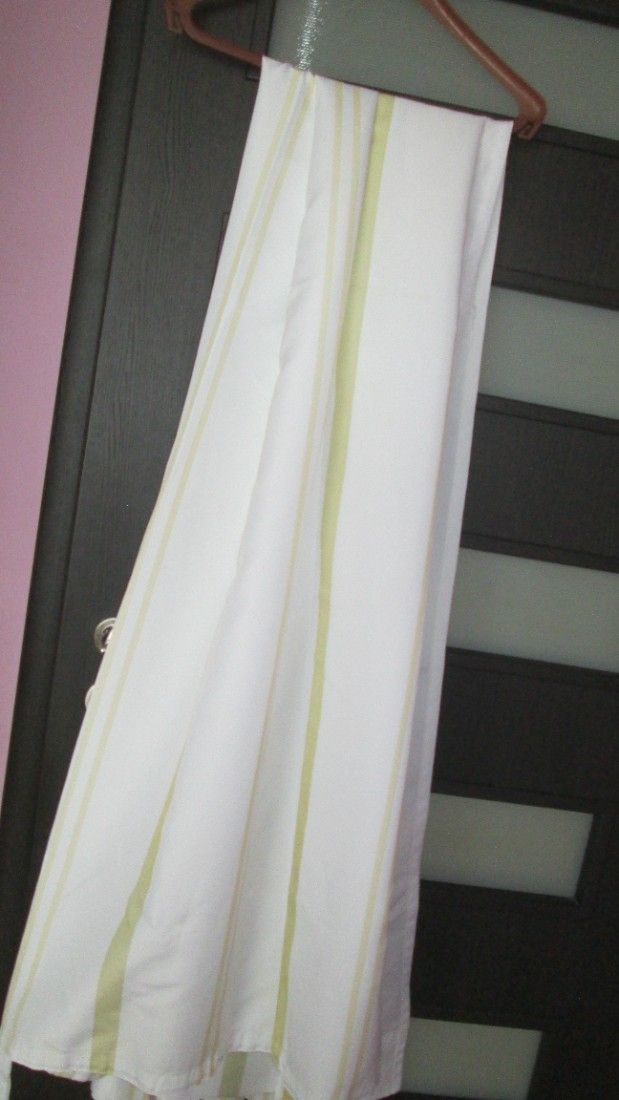 2 draperii albe elegante
