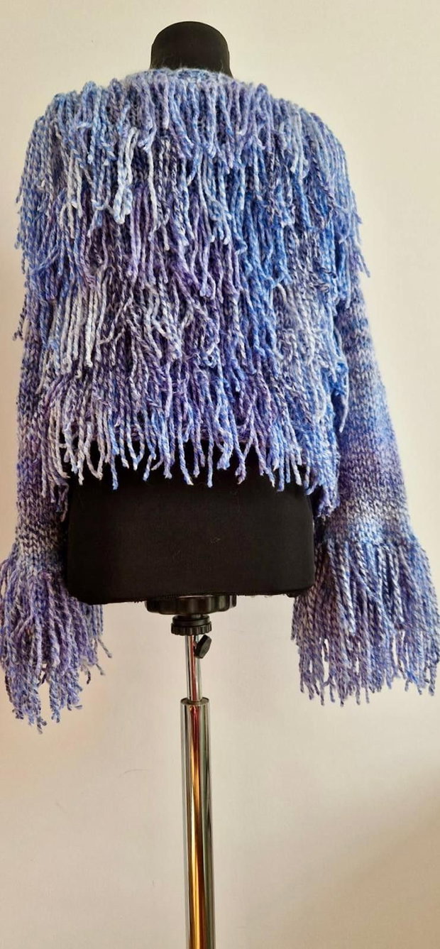 Cardigan handmade albastru-lila cu franjuri  100% lână