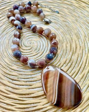 Colier vintage agate cafenii