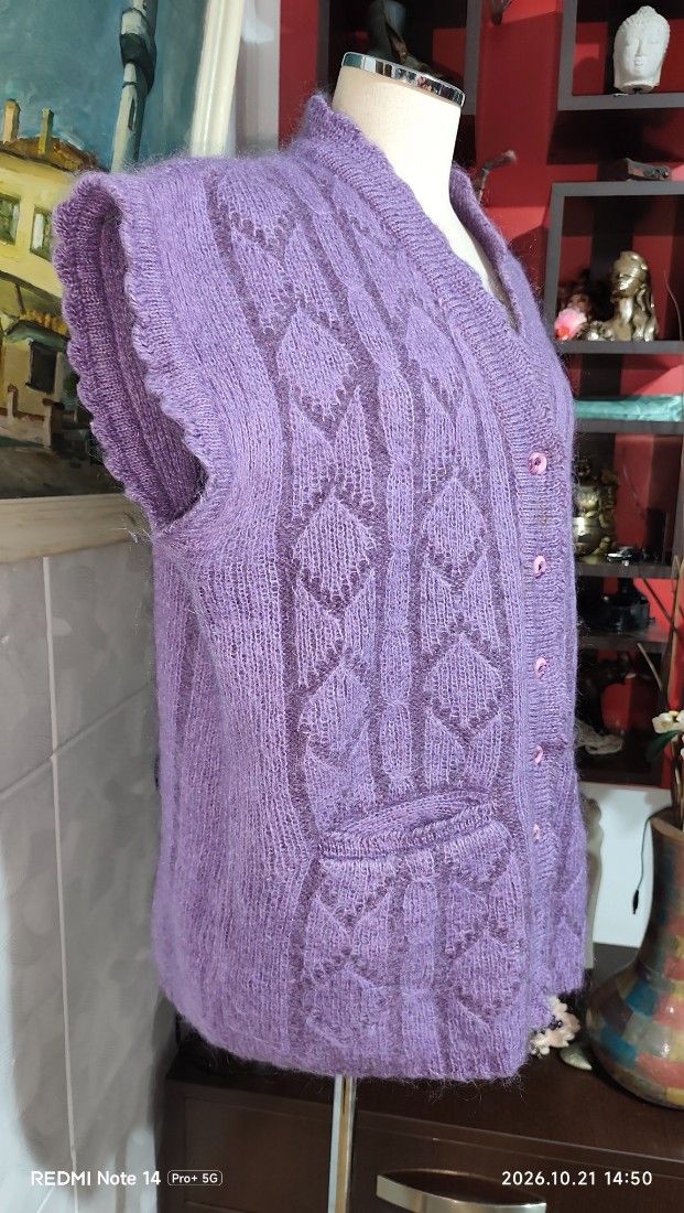 Vesta tricotata  mohair