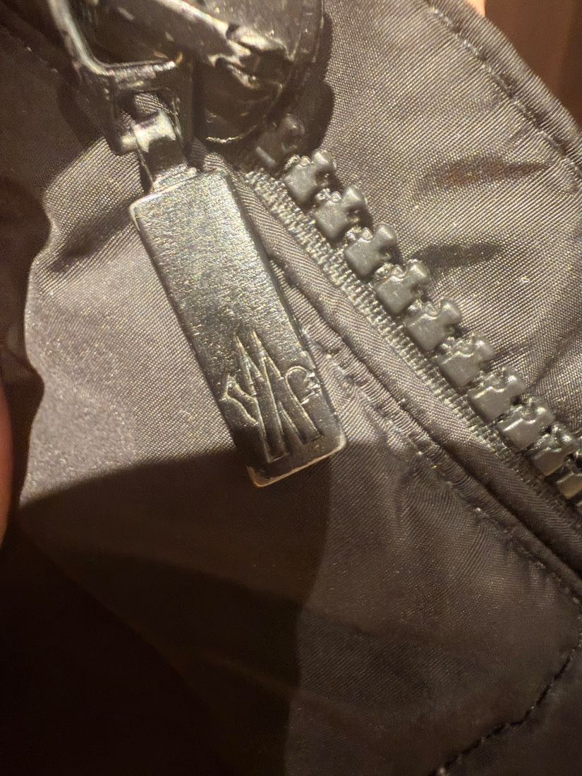 Geaca Moncler