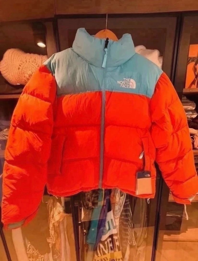 Geaca North Face