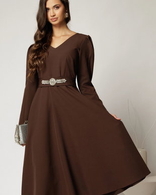 Rochie midi clos maro cu cordon detasabil cu aplicatii