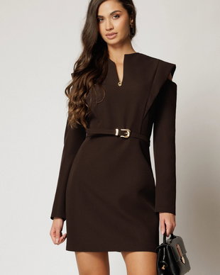 Rochie DY Fashion scurta maro cu decupaje la umeri