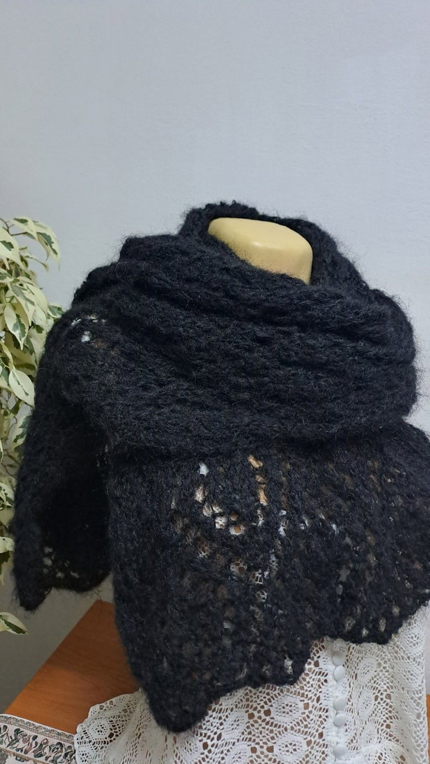Fular negru
