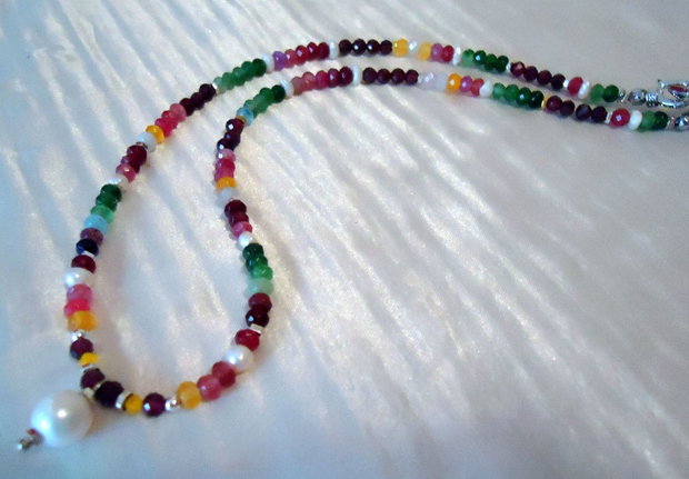 Gemstones and pearls / Pietre S si perle
