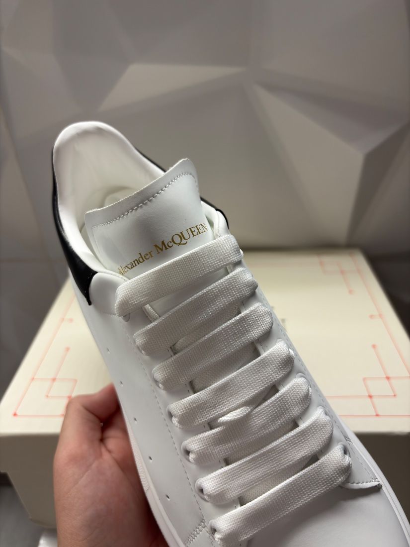 Alexander McQueen 41