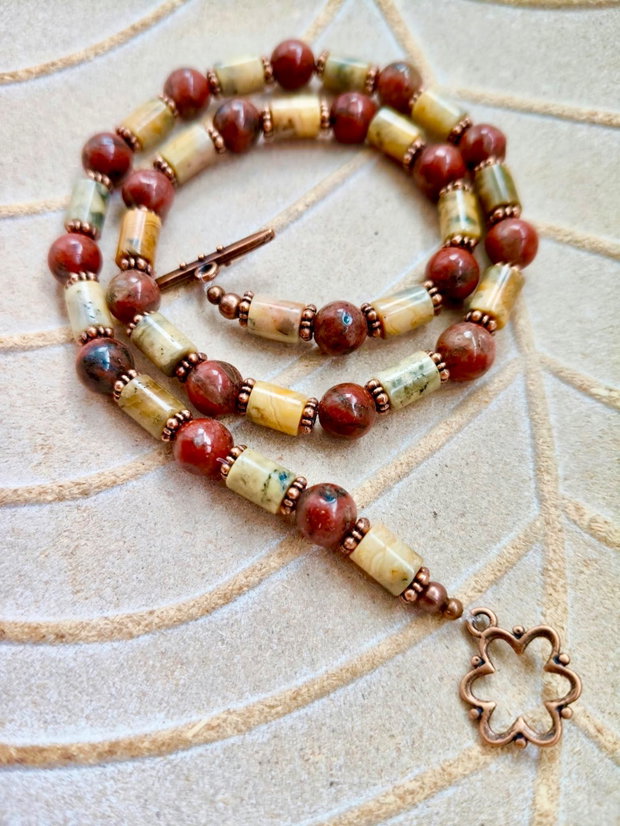 Colier vintage agate crazy lace & jasp rosu
