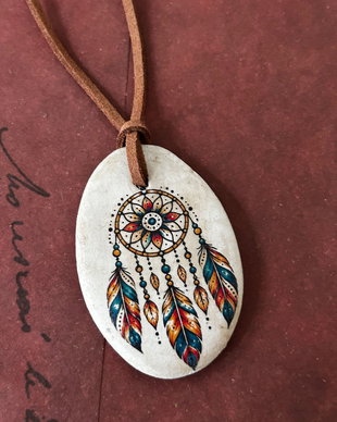 Pandantiv Dreamcatcher din lut, pictat manual