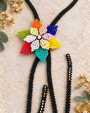 Colier floare multicolora