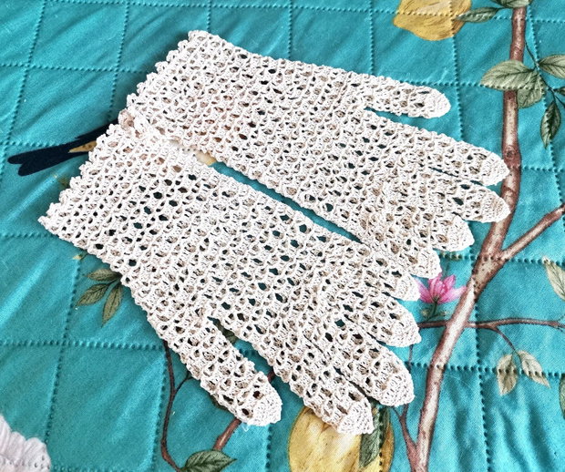 Mănuși damă*Croșetate*Macrame*Crem