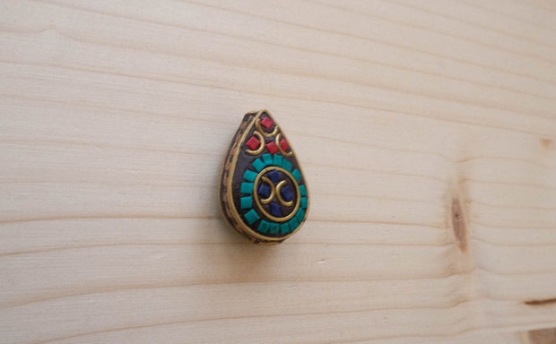 Mărgea tibetană picătură
