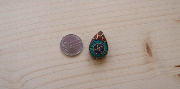 Mărgea tibetană picătură