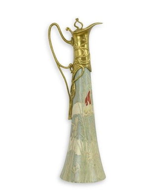 Carafa Art Nouveau din porțelan cu bronz