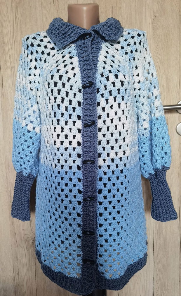 Cardigan croșetat manual Granny Stitch  Bleu degrade, bleu și gri-albăstrui