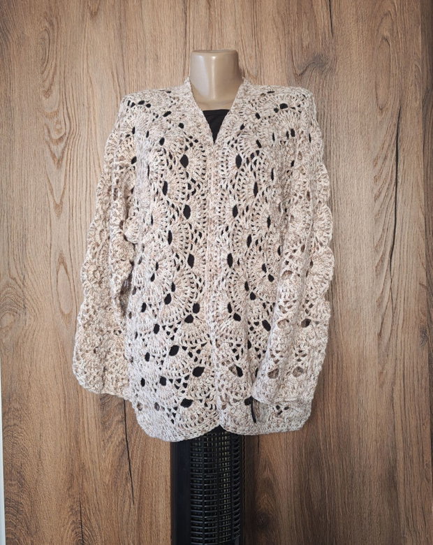Cardigan hexagonal croșetat manual Virus Stitch, bej în degrade