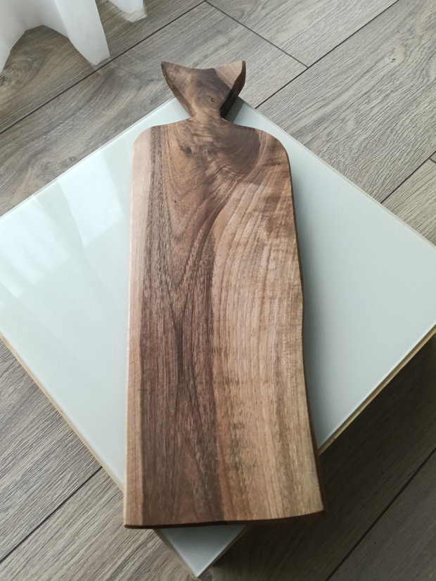 Platou servire handmade, tocator lemn nuc
