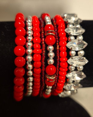 Set de bratari handmade Red Glamour-Rosu intens si argintiu