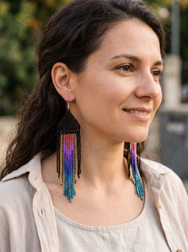 Cercei lungi din mărgele cusute manual, cercei statement boho fringe, cercei mărgele sticlă multicolor, 16 cm