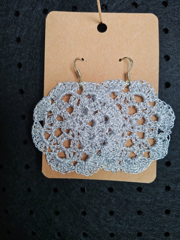Cercei handmade croșetați