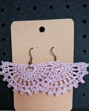 Cercei handmade croșetați roz