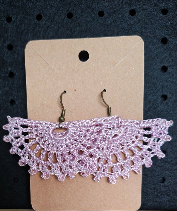 Cercei handmade croșetați roz