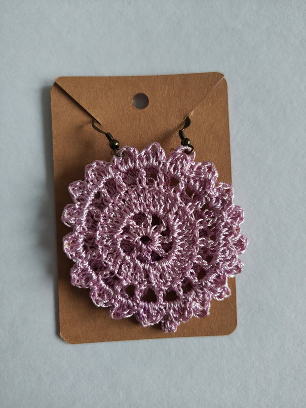 Cercei handmade croșetați roz