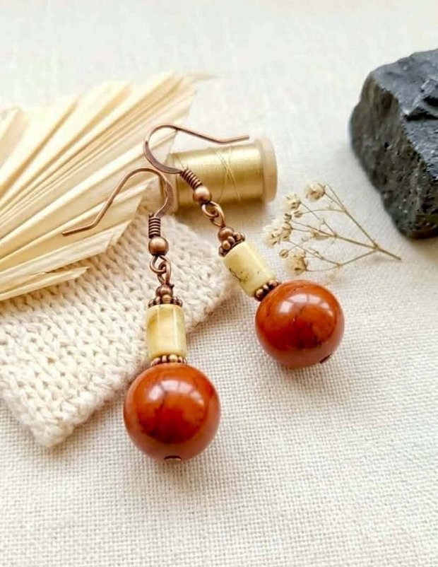 Cercei vintage jasp rosu