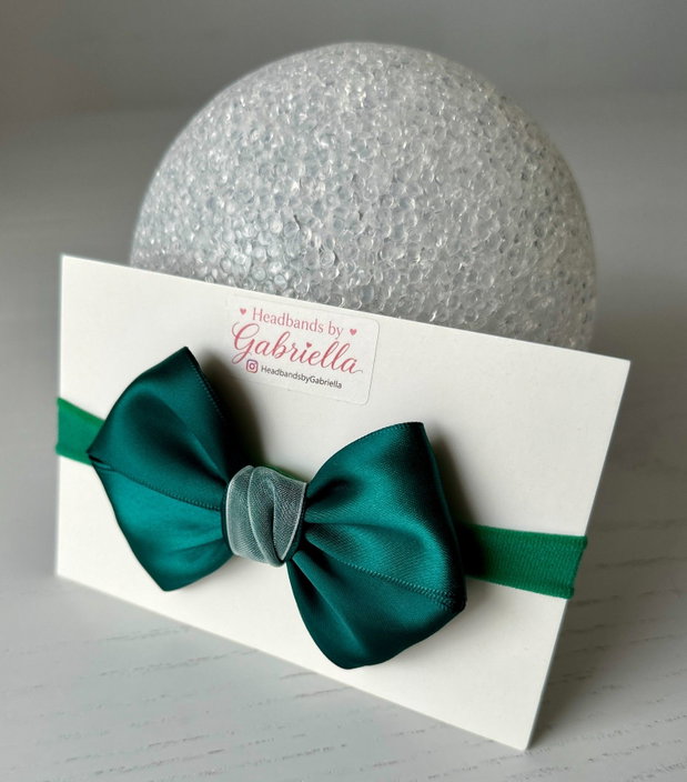 Bentiță elastică handmade pentru fetite cu fundă din satin