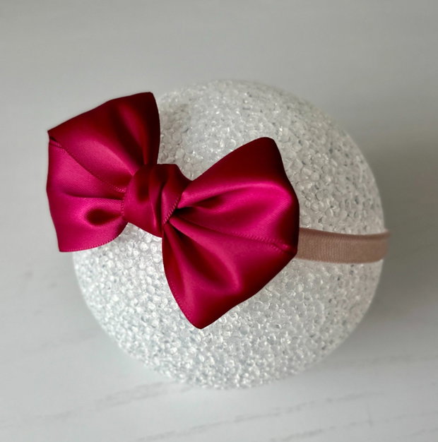 Bentiță elastică handmade pentru fetite cu fundă din satin
