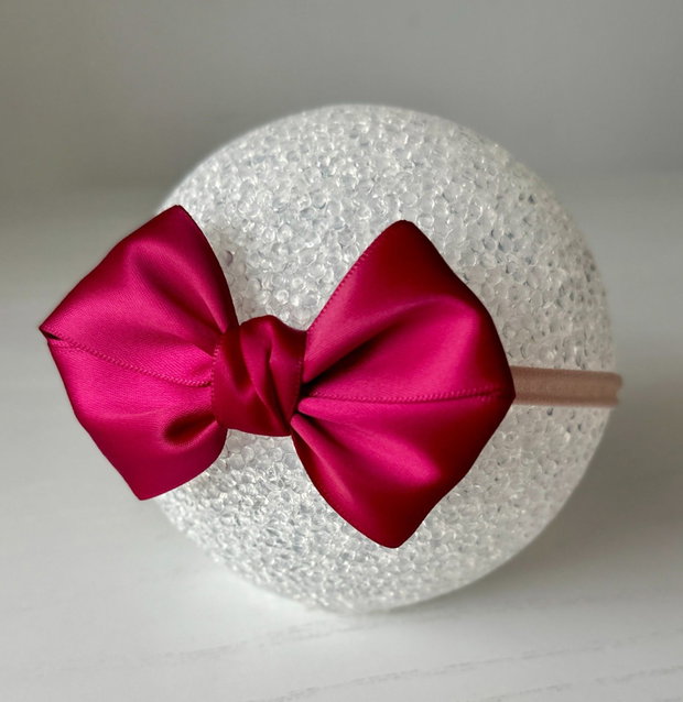 Bentiță elastică handmade pentru fetite cu fundă din satin