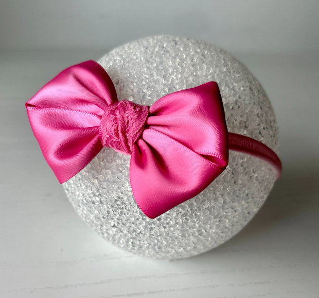 Bentiță elastică handmade pentru fetite cu fundă din satin