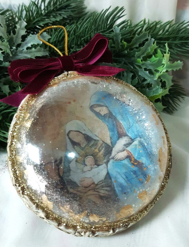 Glob de Crăciun decorat manual - Nașterea Domnului